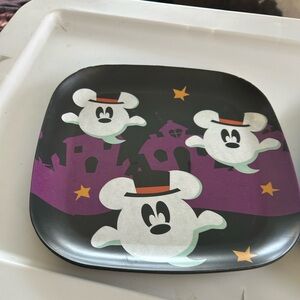 Disney Store Halloween Ghost Plate set of 4
